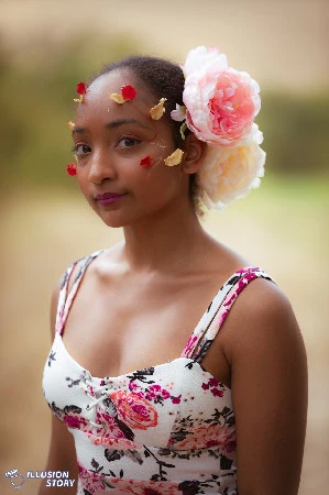 Artistique Floral Portrait