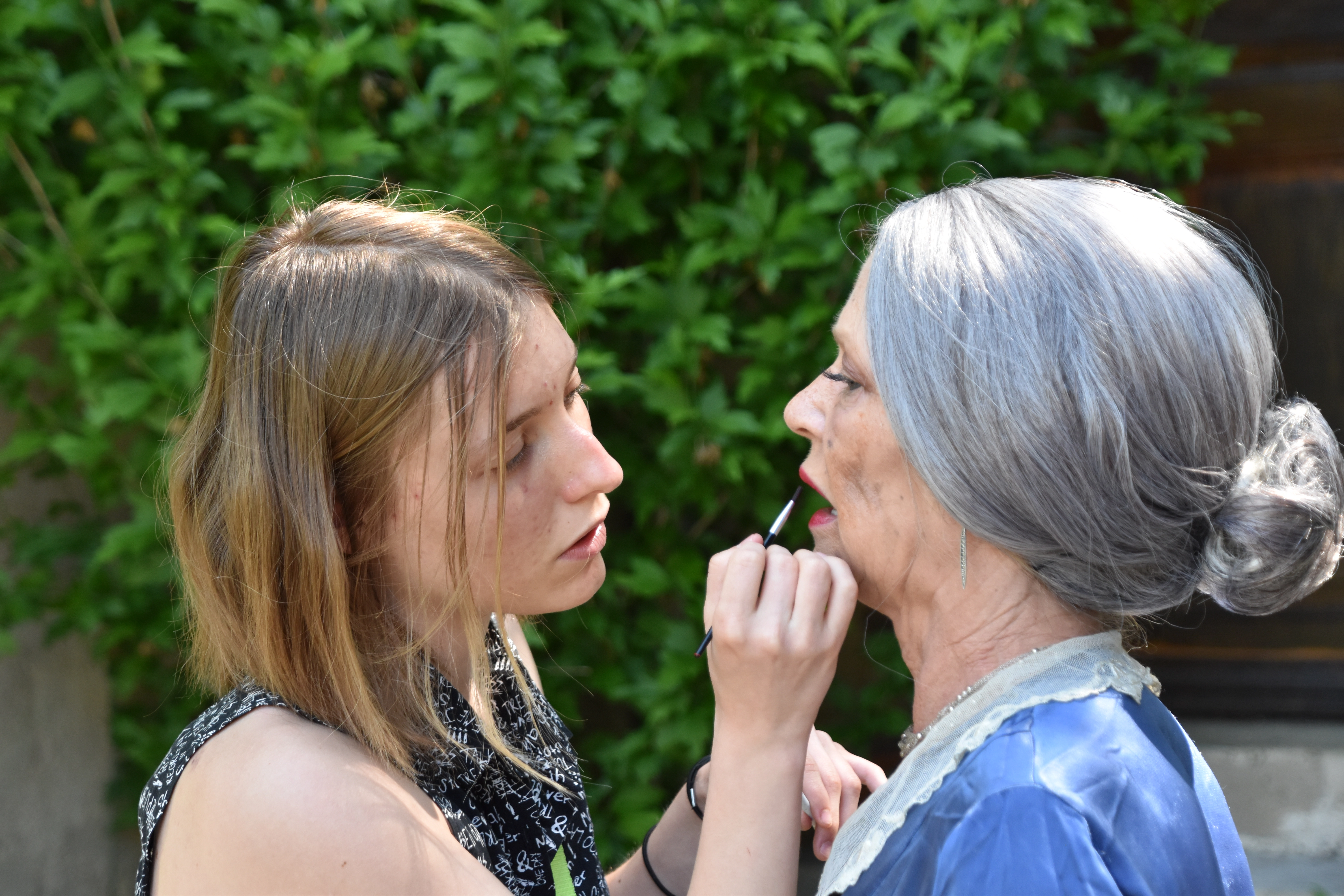 Anna Brivière-Dubard - Maquilleuse professionnelle diplômée ITM Paris, spécialisée en maquillage beauté et effets spéciaux